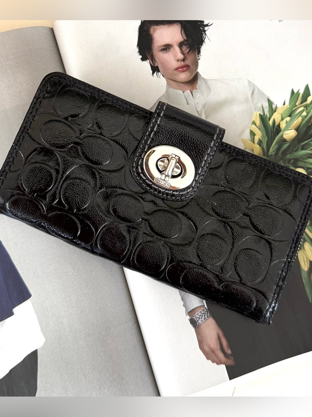Coach Black Patent Leather Signature Turnlock Wallet